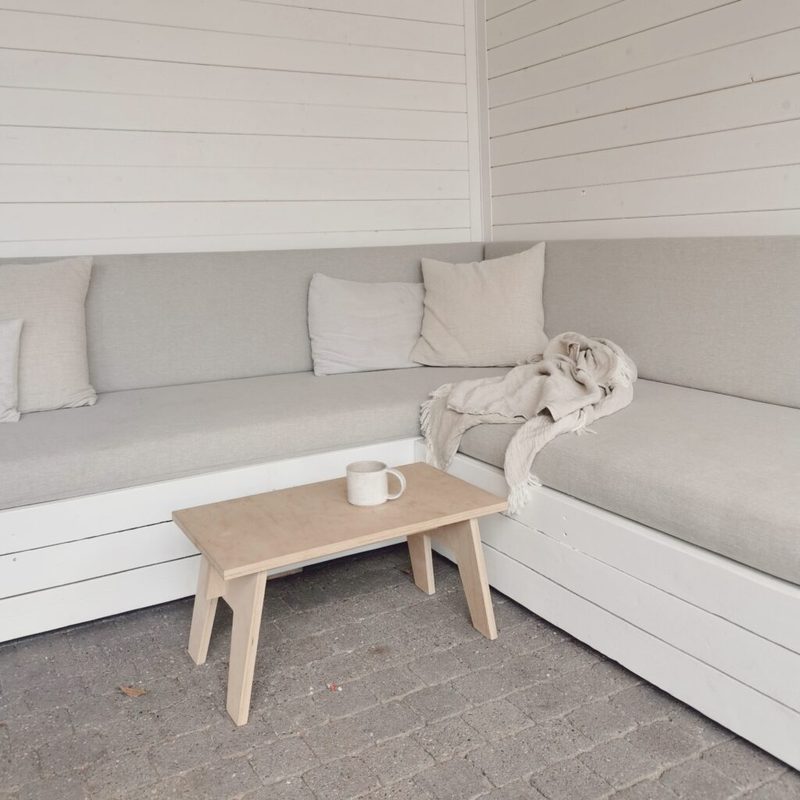 MIJN ONTWERP #44: Loungebank onder de houten overkapping